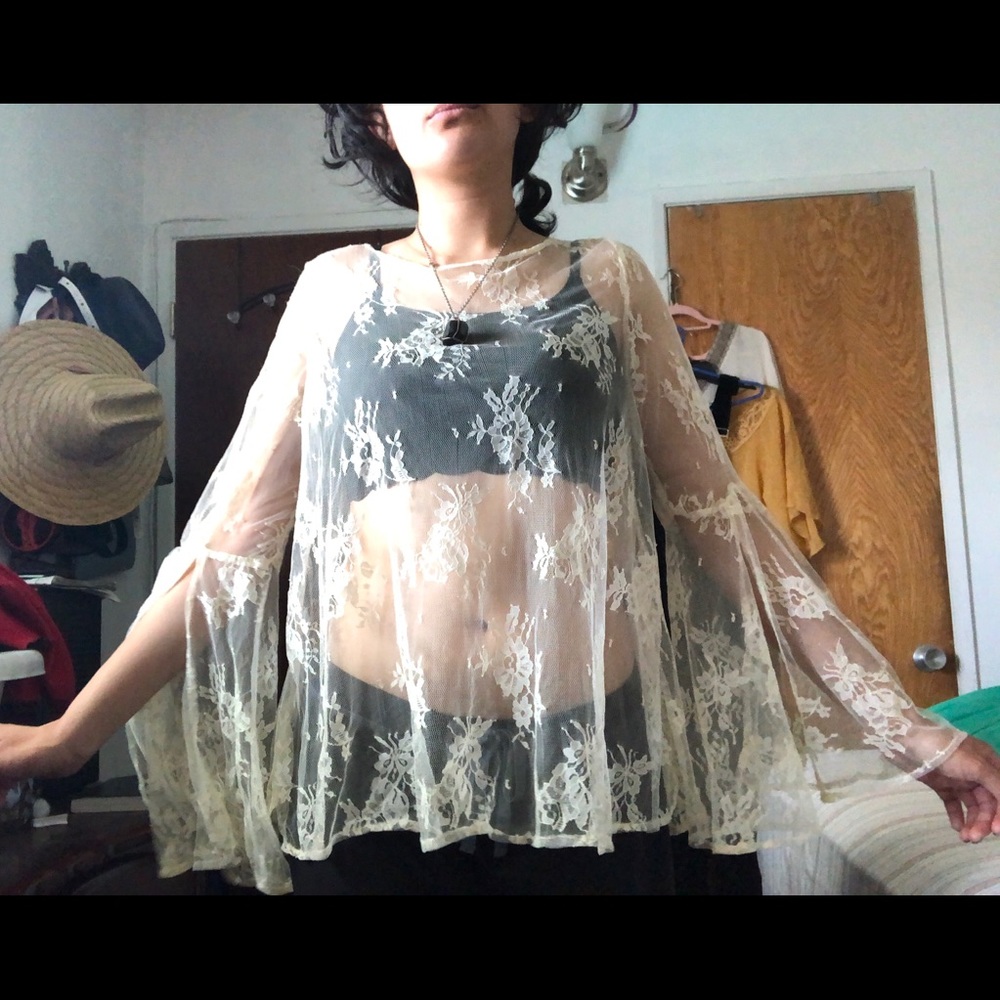 White Lace Longsleeve